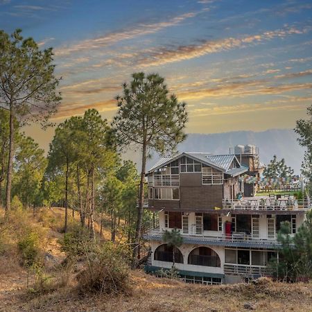 The Hillcrest Paradise Kasauli Bagian luar foto