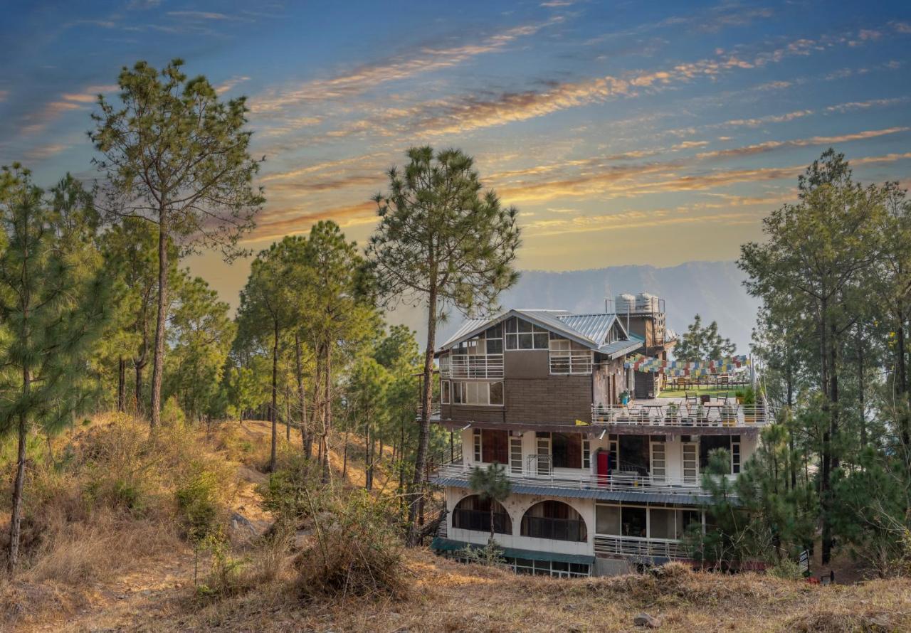 The Hillcrest Paradise Kasauli Bagian luar foto