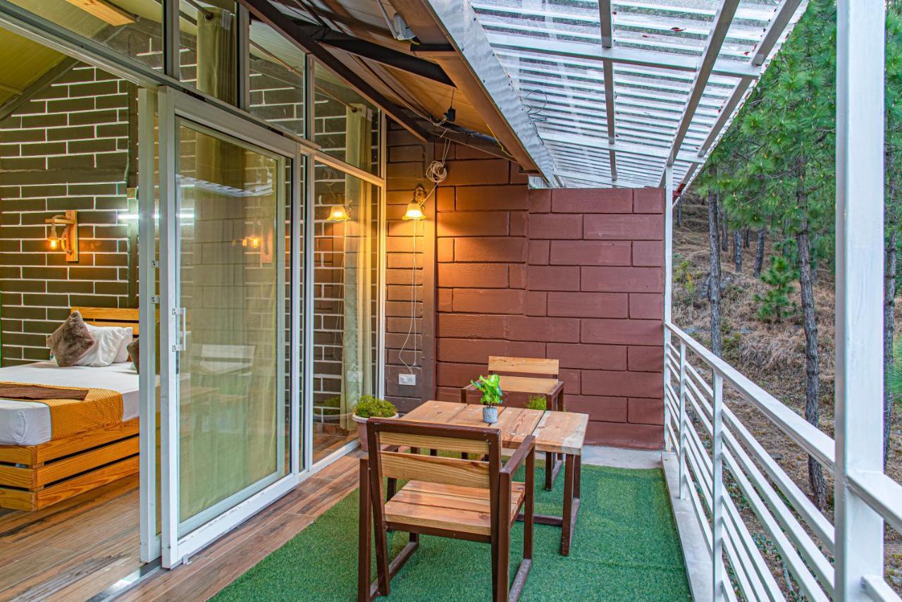The Hillcrest Paradise Kasauli Bagian luar foto