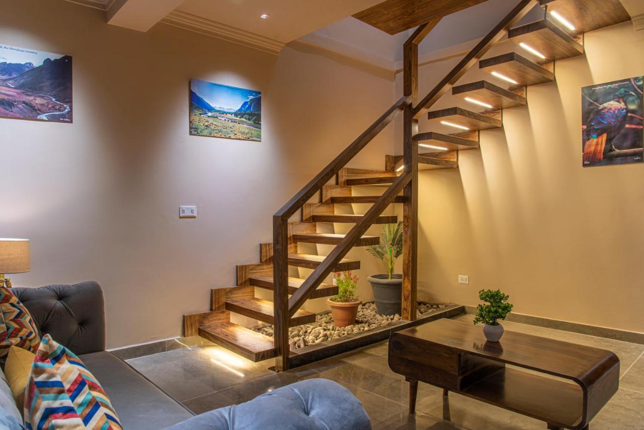 The Hillcrest Paradise Kasauli Bagian luar foto